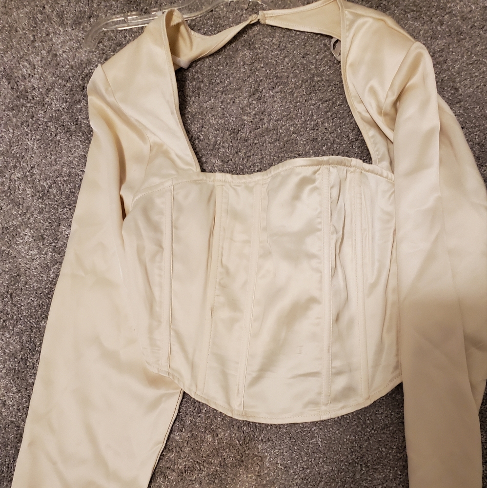 Women's blouse